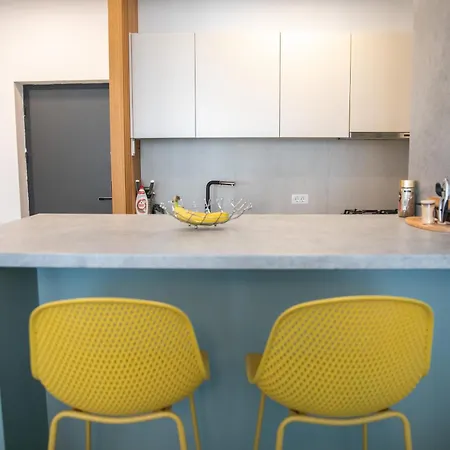 Turquoise Dream Apartment