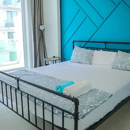 Apartment Turquoise Dream